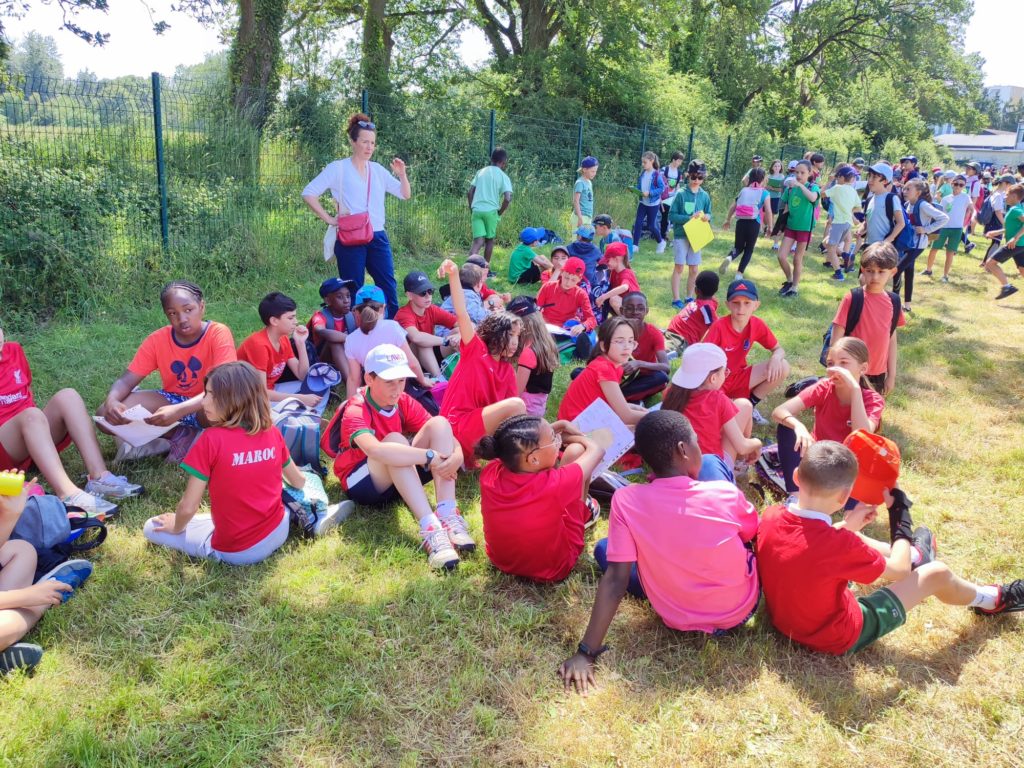 Journée sportive Course d’orientation Ecole Sainte Thérèse Laval